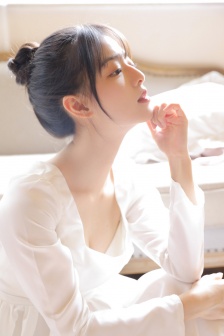 爱得色放